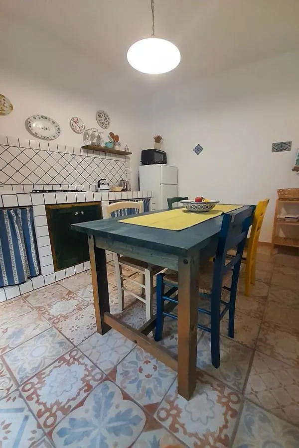 Sa Mannalissa Casa Vacanza 包内伊 度假居